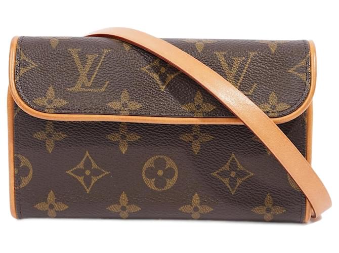 Louis Vuitton Monogram Canvas Saint Cloud Bag - Yoogi's Closet