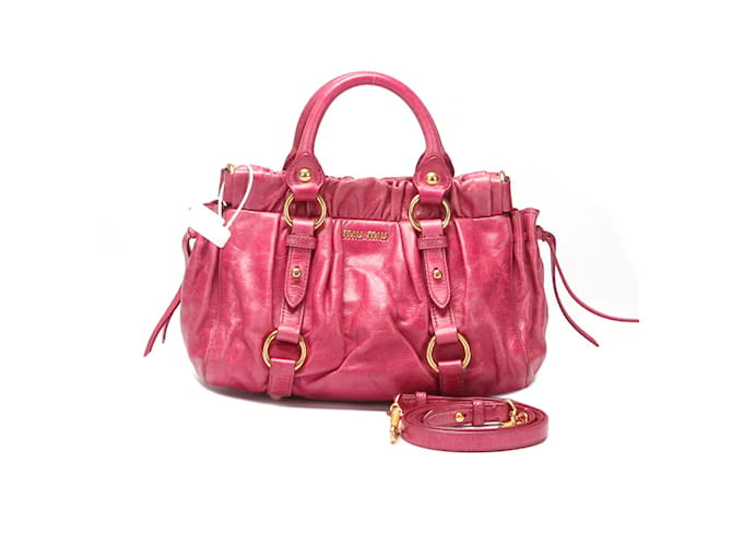 Miu Miu Sac à main Vitello Lux en cuir froncé Veau façon poulain Rose  ref.1009494