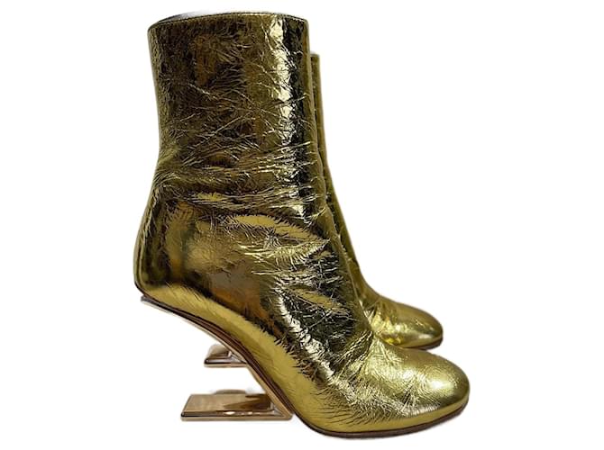 FENDI  Ankle boots T.EU 38 leather Golden  ref.1009926