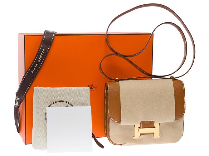 Hermès HERMES Constance Tasche aus goldenem Leder - 101344