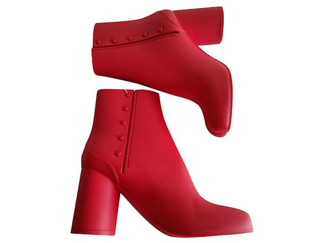 Maison Martin Margiela Tabi Red Rubber ref.1011257 - Joli Closet Maison Martin Margiela Tabi Red Rubber ref.1011257 - Joli Closet