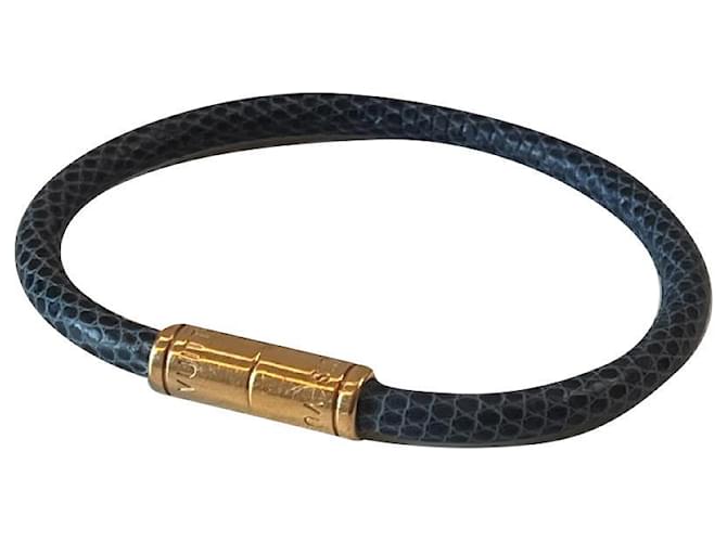 Louis Vuitton leather bracelet Keep it Blue ref.1011362 - Joli Closet