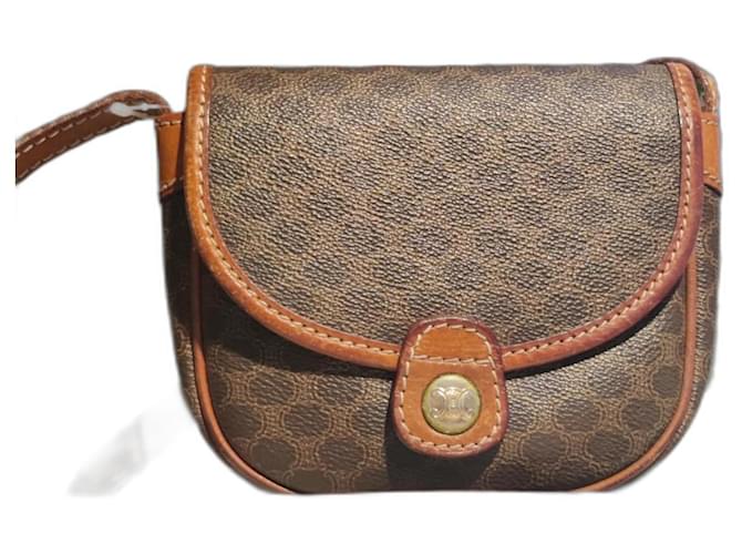 Vintage Bags UK - Louis Vuitton Trotteur Bag Very similar to the