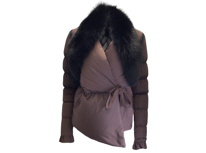 Thomas Wylde Brown / Jaqueta puffer com gola de pele de raposa preta