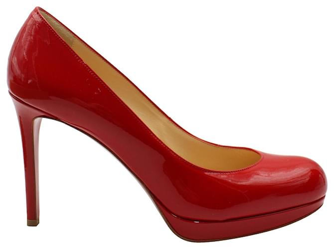 Christian Louboutin bombas simples 100 en charol rojo Roja Cuero  ref.1014843