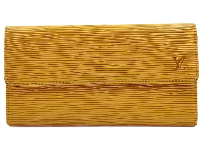 Louis Vuitton Louis Vuitton long wallet in yellow epi leather ref