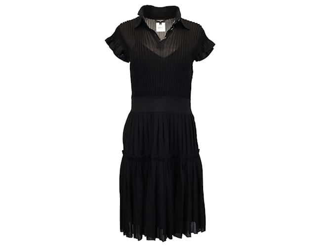 Chanel 2018 Short Sleeve Pleated Dress in Black Viscose Cellulose fibre  ref.1016479