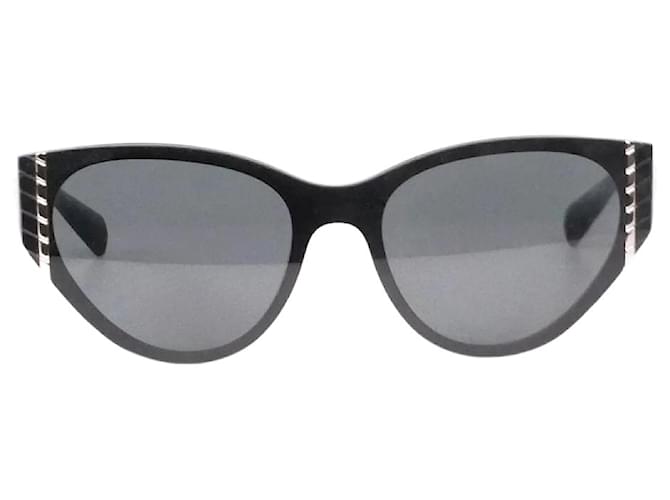 Chanel Óculos de sol pretos com olho de gato  ref.1018143