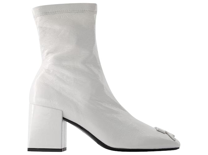 Heritage Vinyl Ankle Boots - Courreges - Leather - Dirty White  ref.1018460