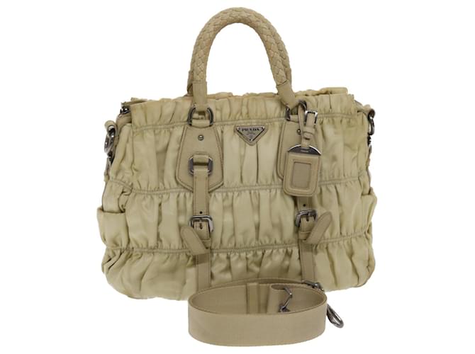 Bolsa de mão PRADA Couro Nylon 2maneira Bege Creme Auth 49307 Cru  ref.1020298