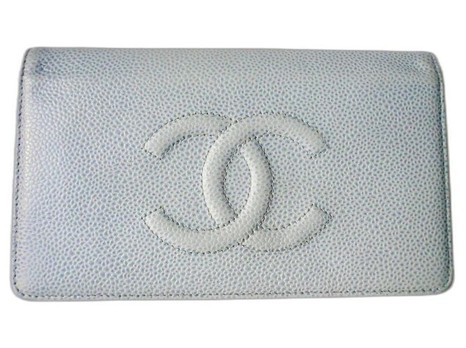 CHANEL Long sky blue caviar leather wallet Good condition Light blue