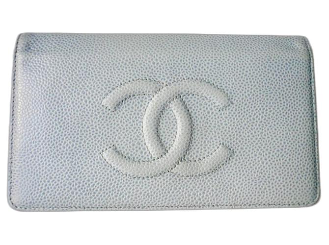 CHANEL Long sky blue caviar leather wallet Good condition Light blue  ref.1020845