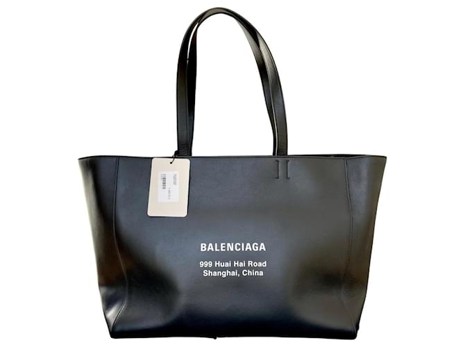 Balenciaga Totes Black Leather  ref.1021391