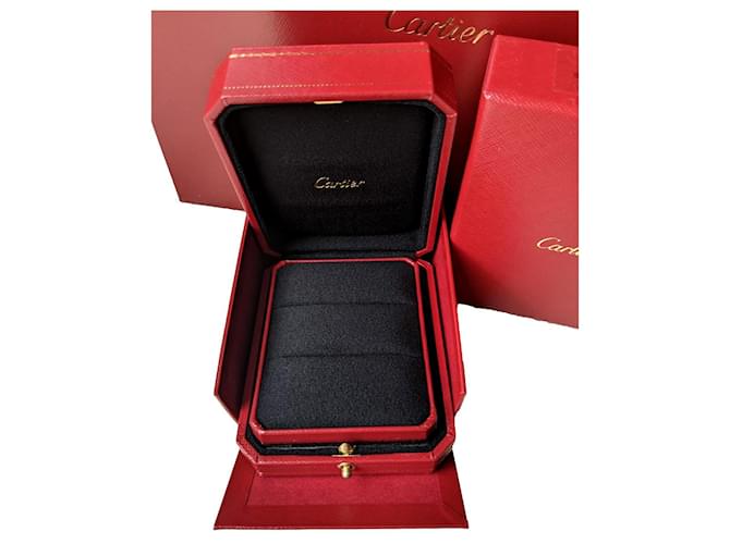Cartier Mariage fiançailles Couple anneau intérieur et extérieur boîte sac en papier Rouge  ref.1022240