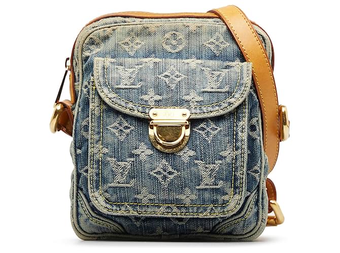 Louis Vuitton Blue Monogram Denim Camera Bag Leather Cloth ref.1022906 -  Joli Closet