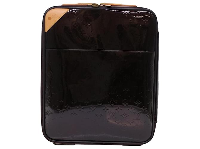 Louis Vuitton Pegase Brown Patent leather  ref.1026713