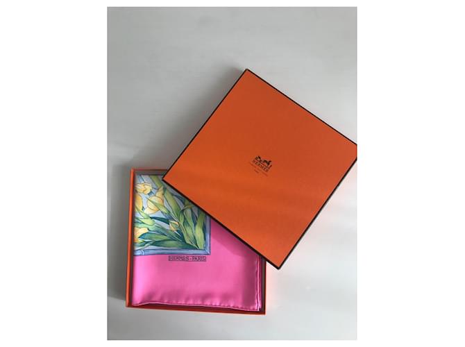 Hermès Carré 100% Seide „Giverny“ Pink  ref.1027238