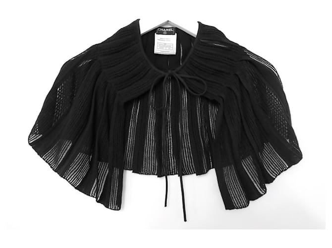 Chanel Vintage Spring 2001 Lace Knit Mini Capelet Black Cotton  ref.1027416