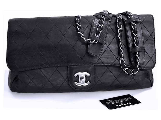 Chanel W/ TARJETA Y bolsa para polvo Negro Cuero  ref.1028767