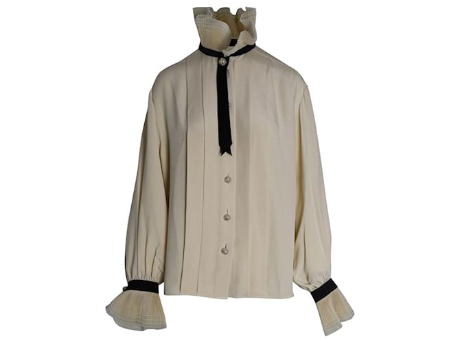Camicetta abbottonata con colletto arricciato Chanel in seta color crema Bianco Crudo  ref.1029314