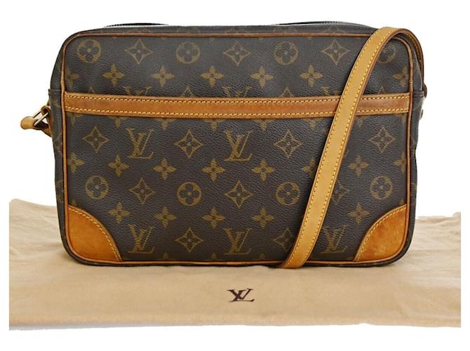 Louis Vuitton Trocadéro Brown Cloth  ref.1029511