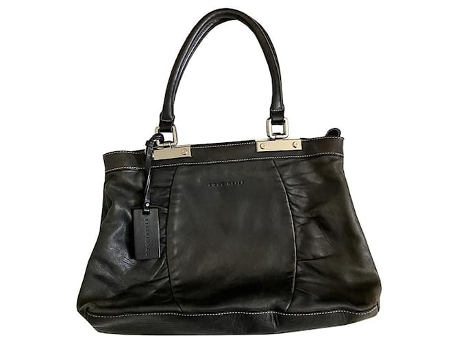Autre Marque Handbags Black Leather  ref.1029779