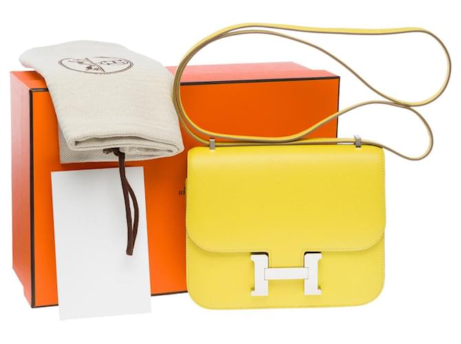 Hermès HERMES Constance Tasche aus gelbem Leder - 101390  ref.1030708