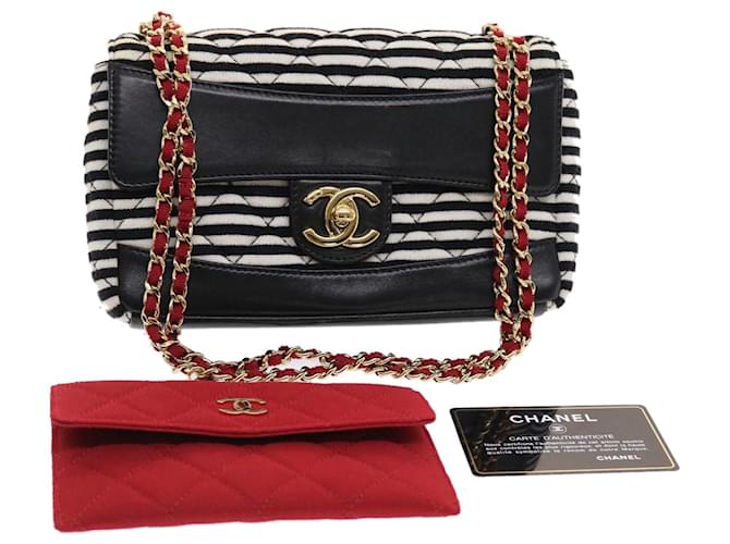 CHANEL Matelasse Shoulder Bag Quilted Canvas Black White Red CC Auth 50442a Cloth  ref.1031643