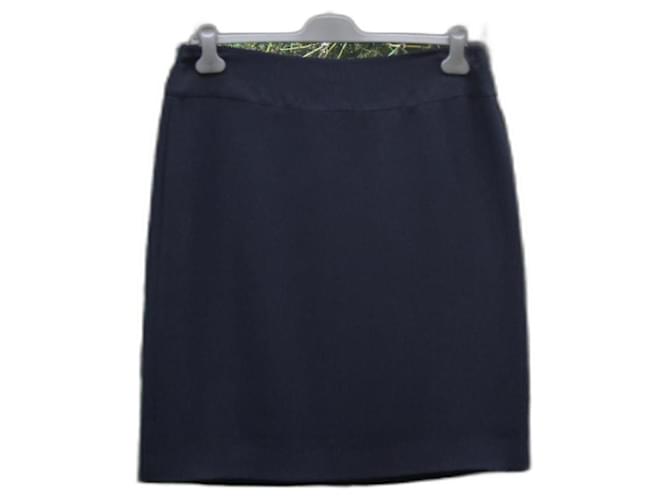 Burberry Skirts Black Polyester  ref.1031716