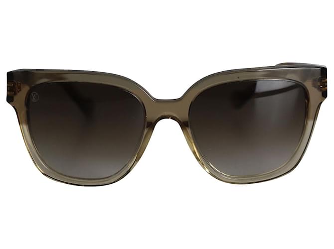 Louis Vuitton LV Street Sunglasses in Gold Acetate Golden