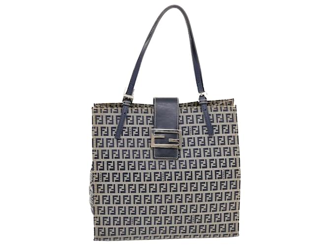 FENDI Sac cabas Mamma Baguette en toile Zucchino Nylon Marine Auth 50424 Bleu Marine  ref.1032414