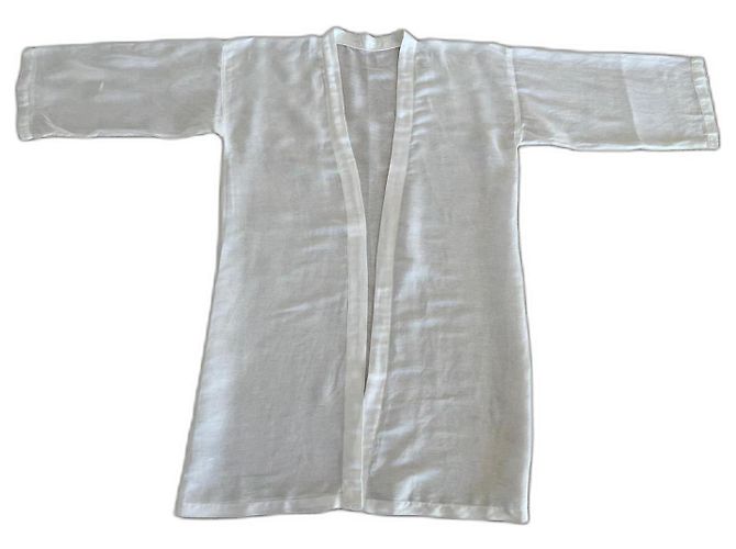 Autre Marque Die Kimono- oder Jacket-Tragetasche 3/4 Weißes Leinen T.38 Plattform