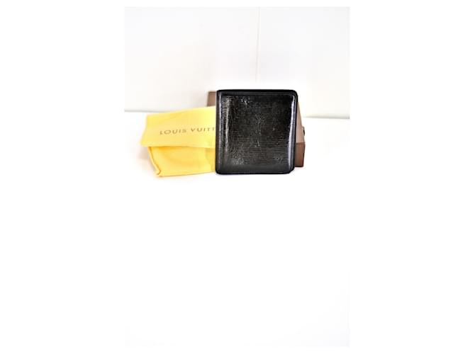 Louis Vuitton Carteras pequeñas accesorios Negro Cuero  ref.1034617