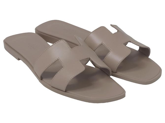 Hermès Beige Mastic Oran Sandale