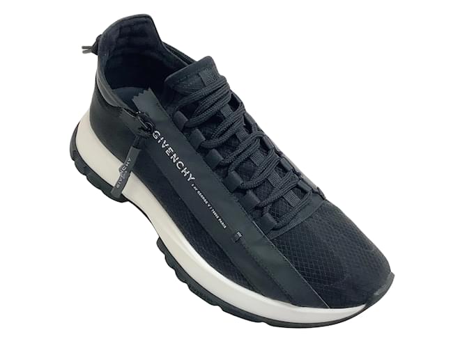 Givenchy Black Spectre Sneakers Cloth  ref.1038098