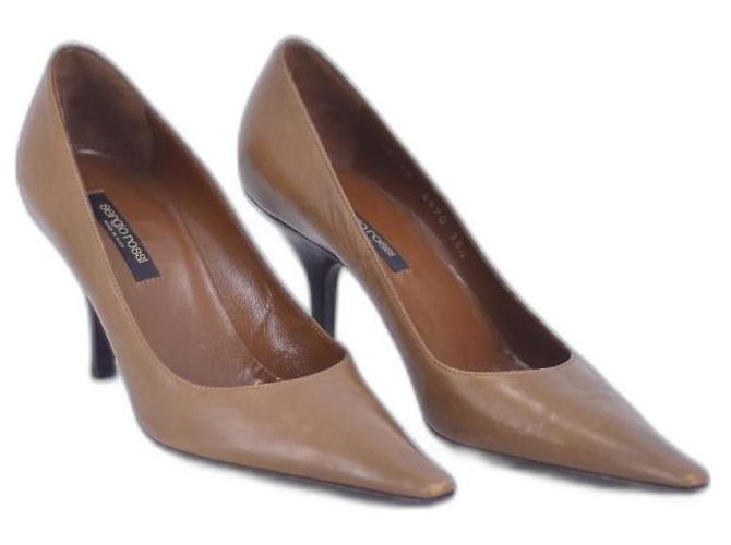 Sergio Rossi Leder Pumps Braun Taupe Haselnuss Bronze Kastanie Karamell Dunkelbraun Kupfer Kamel