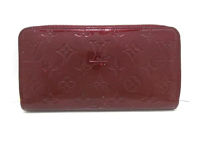Louis Vuitton Portefeuille zippy Patent leather  ref.1040352