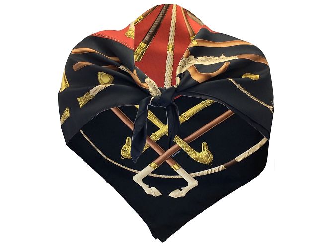 Hermès Hermes rosso / Sciarpa in twill di seta quadrata nera Multi Cannes et Pommeaux Multicolore