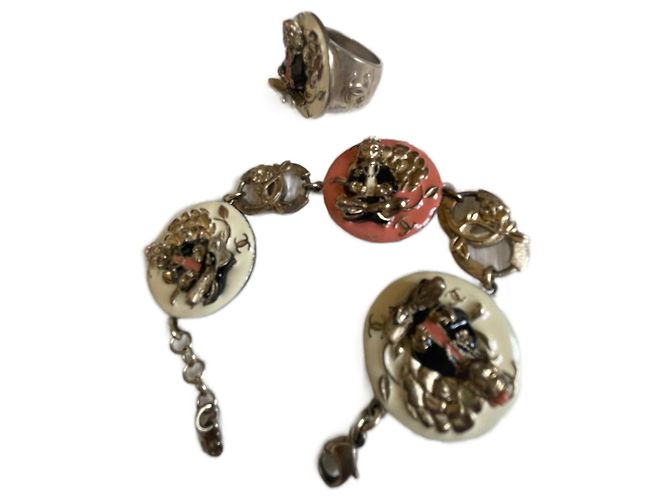 Set Chanel Bracciale e Anello Effetto Argento Multicolore