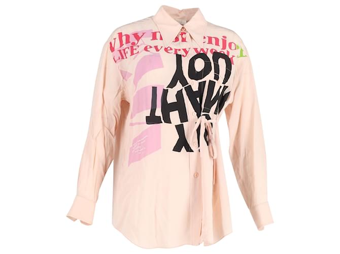 Chloé Chloe Corita Kent Slogan-Print Button-Up Shirt in Peach Silk  ref.1040746
