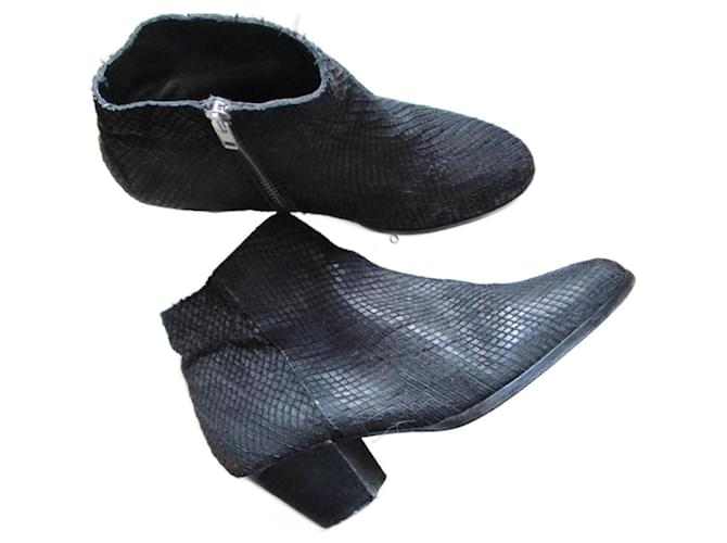 Sandro Botas baixas de python pretas mate, Pointure 36. Preto