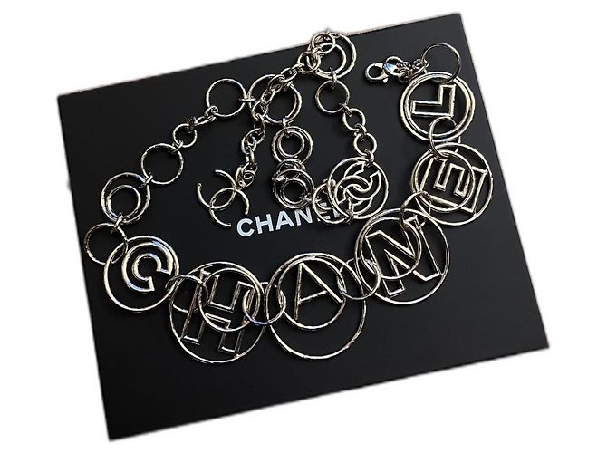 Cambon Cinto Chanel em metal dourado Gold hardware