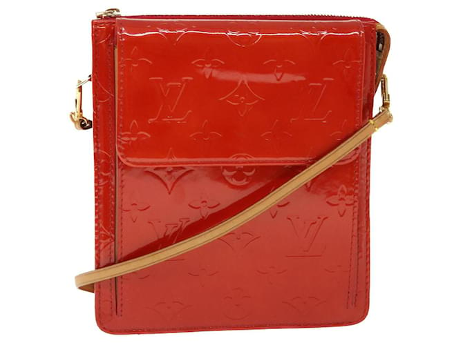 LOUIS VUITTON Monogram Vernis Motto Accessory Pouch Red M91137 LV Auth 50904 Patent leather  ref.1041536