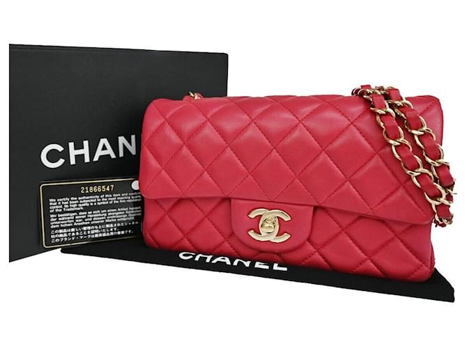 Chanel foderato Flap Rosso Pelle  ref.1042683