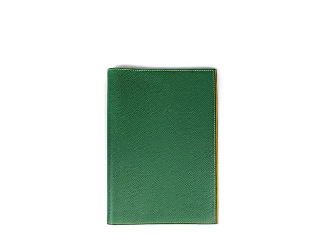 Hermès HERMES Clutch bags Green Leather  ref.1042794