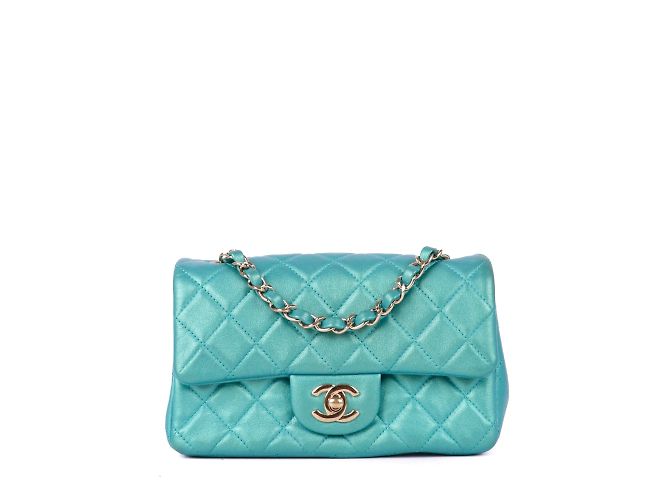 CHANEL Sacs à main Intemporels/classique Bleu
