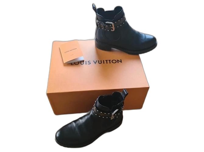 Louis Vuitton botas de tornozelo Preto Couro  ref.1043232