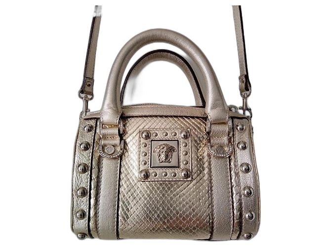 Gianni Versace Superbe petit sac en python couleur or de marque Versace Argenté