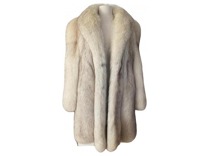 Autre Marque Coats, Outerwear White Fox  ref.1044012