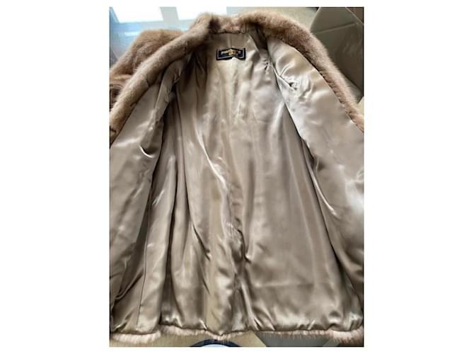 Autre Marque jaqueta de vison bege Pele  ref.1044521